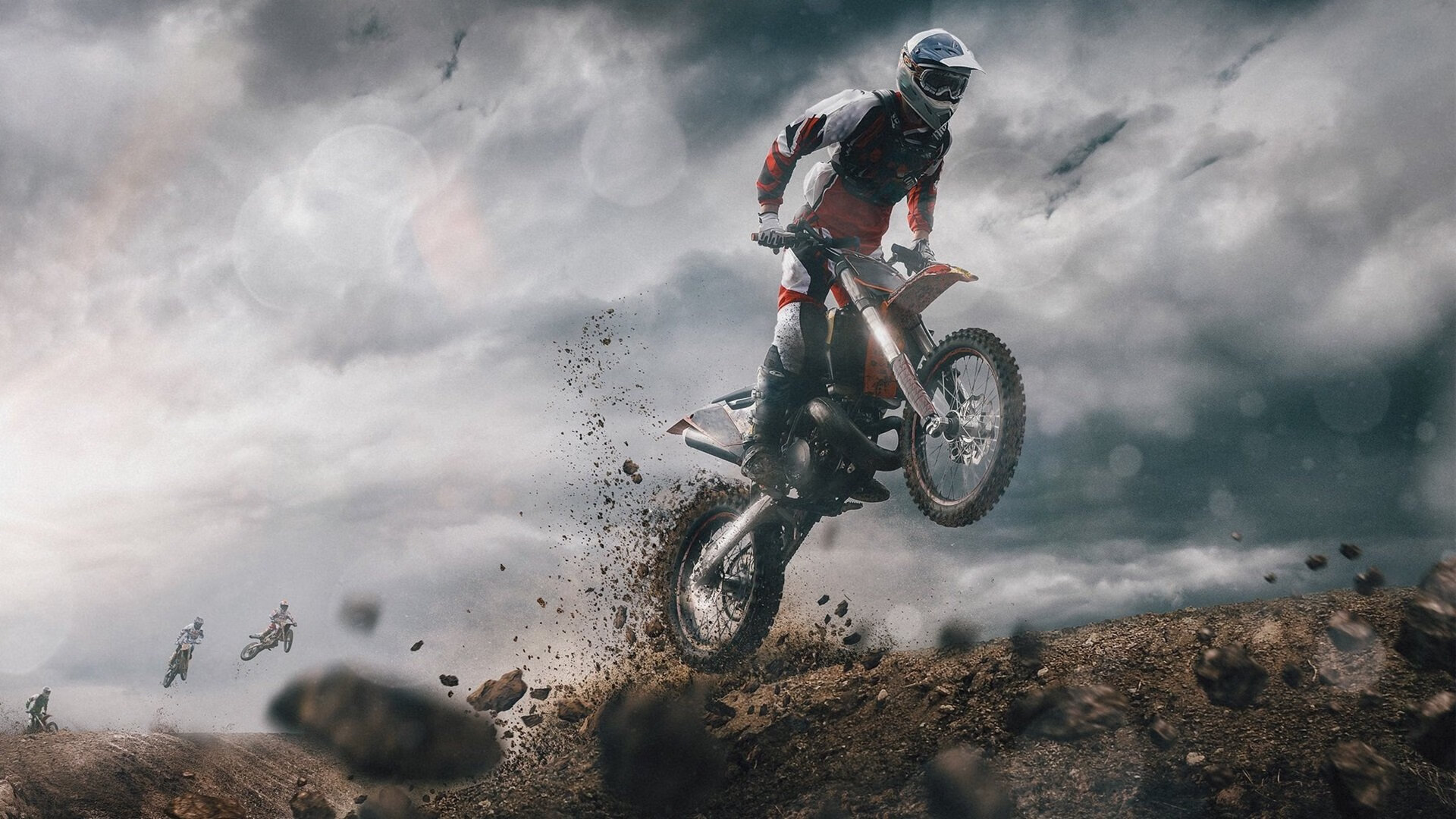 _荒野越野跑：穿越山林和荒漠的极限挑战_，荒野求生越南小伙